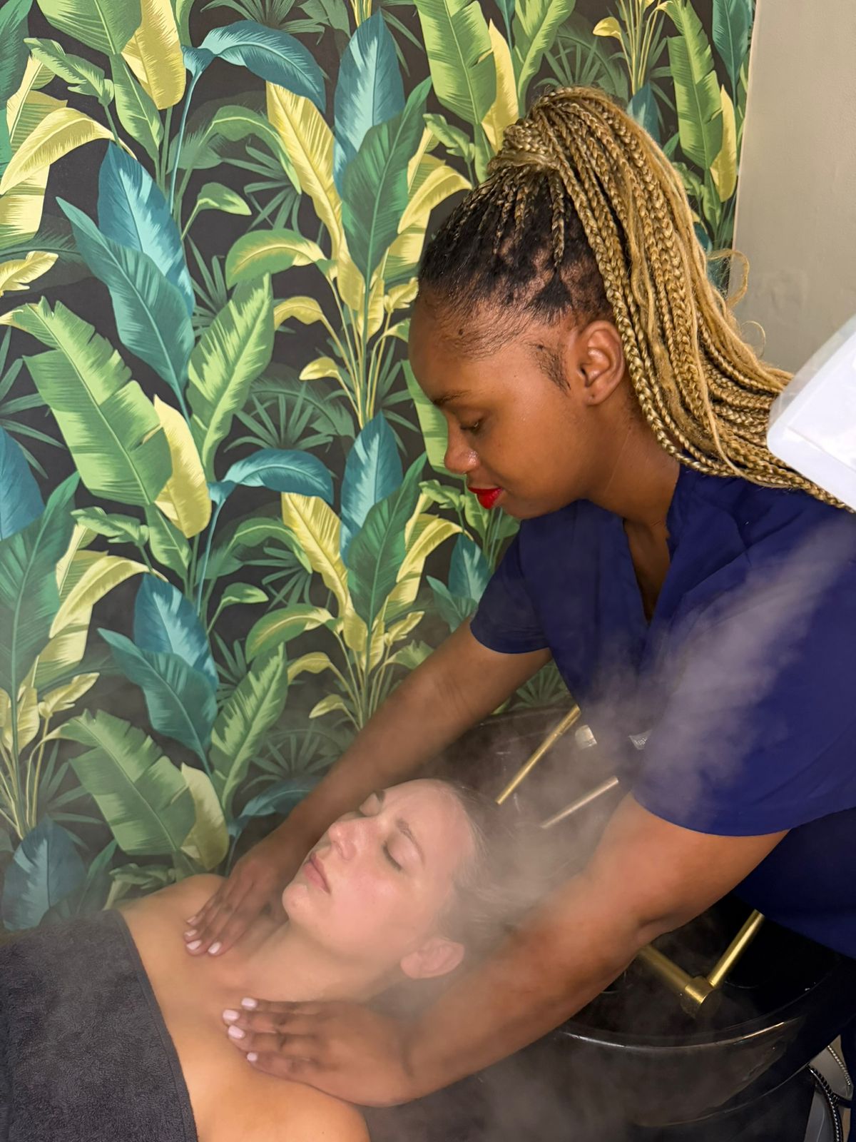 Relaxing Head Massage Therapy